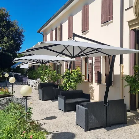 Piroga Padova 4*