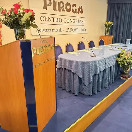 Piroga Padova 4*