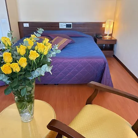 Szálloda Piroga Padova 4*