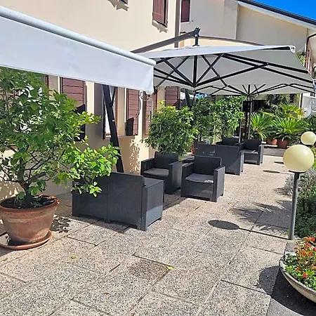 Piroga Padova فندق