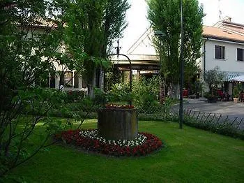 Piroga Padova 4*