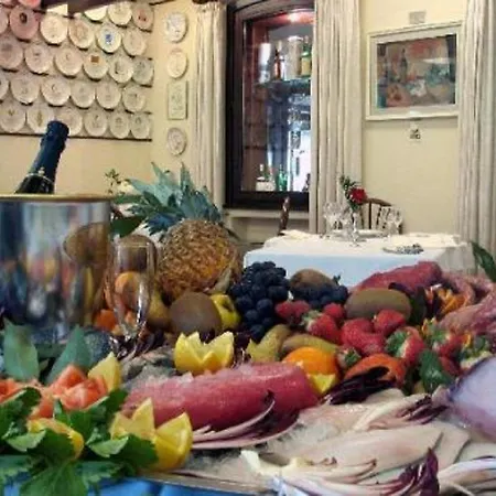 Piroga Padova 4*