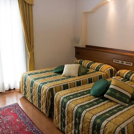 Piroga Padova 4* Selvazzano Dentro