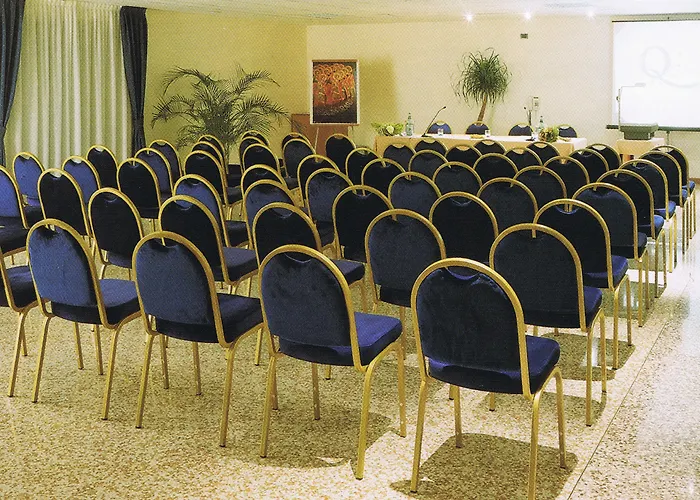 Piroga Padova Otel 4*