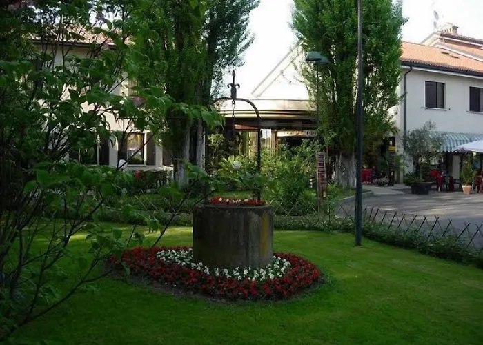 Piroga Padova Otel 4*